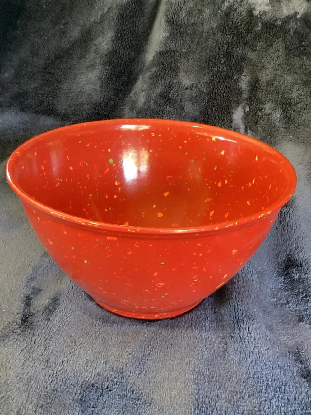 Rachel Ray Red Melamine Confetti Garbage Speckled Mixing Bowl 10” Rubber Bottom